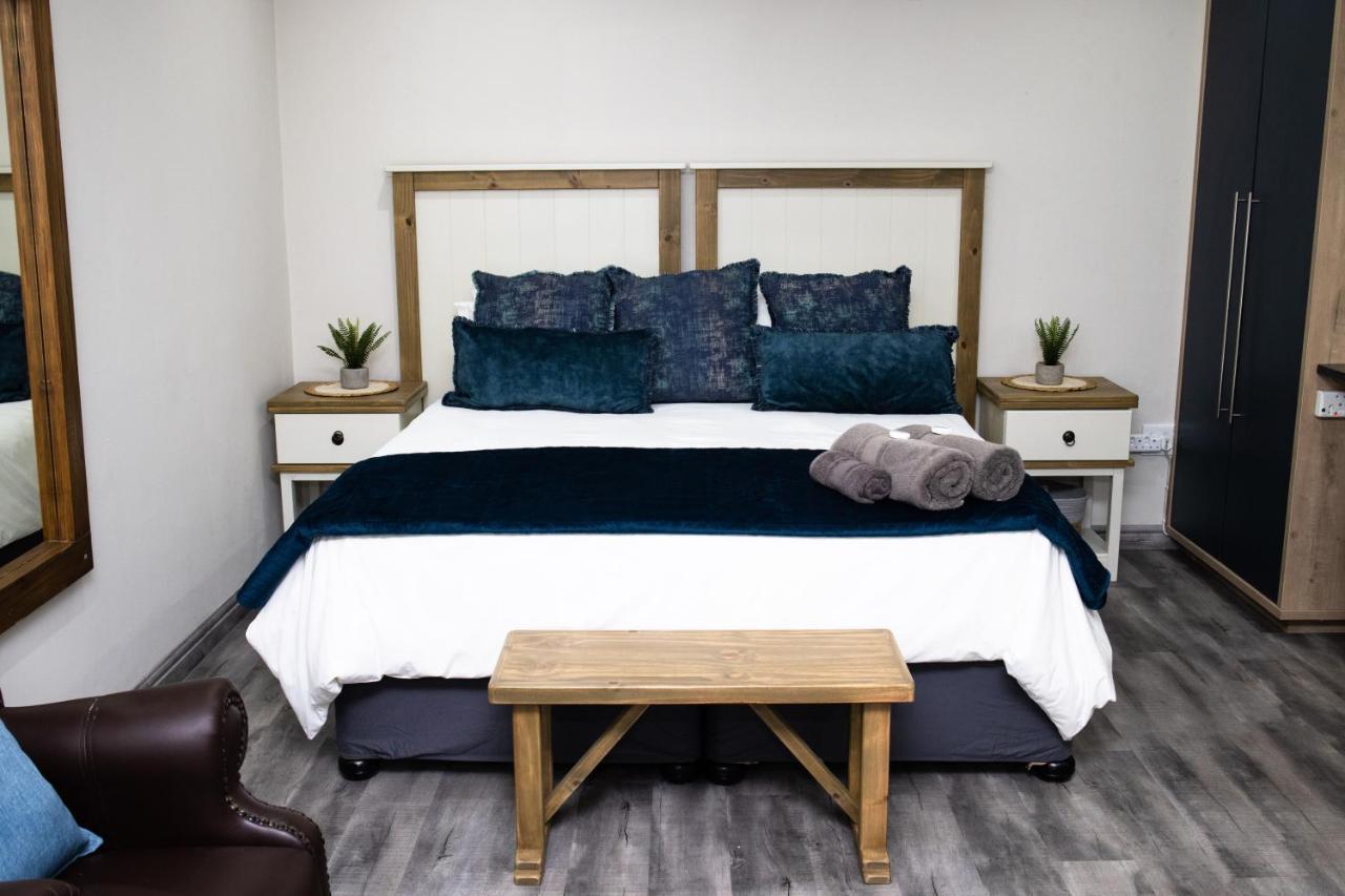 Opstal Gastehuis Potchefstroom Luaran gambar