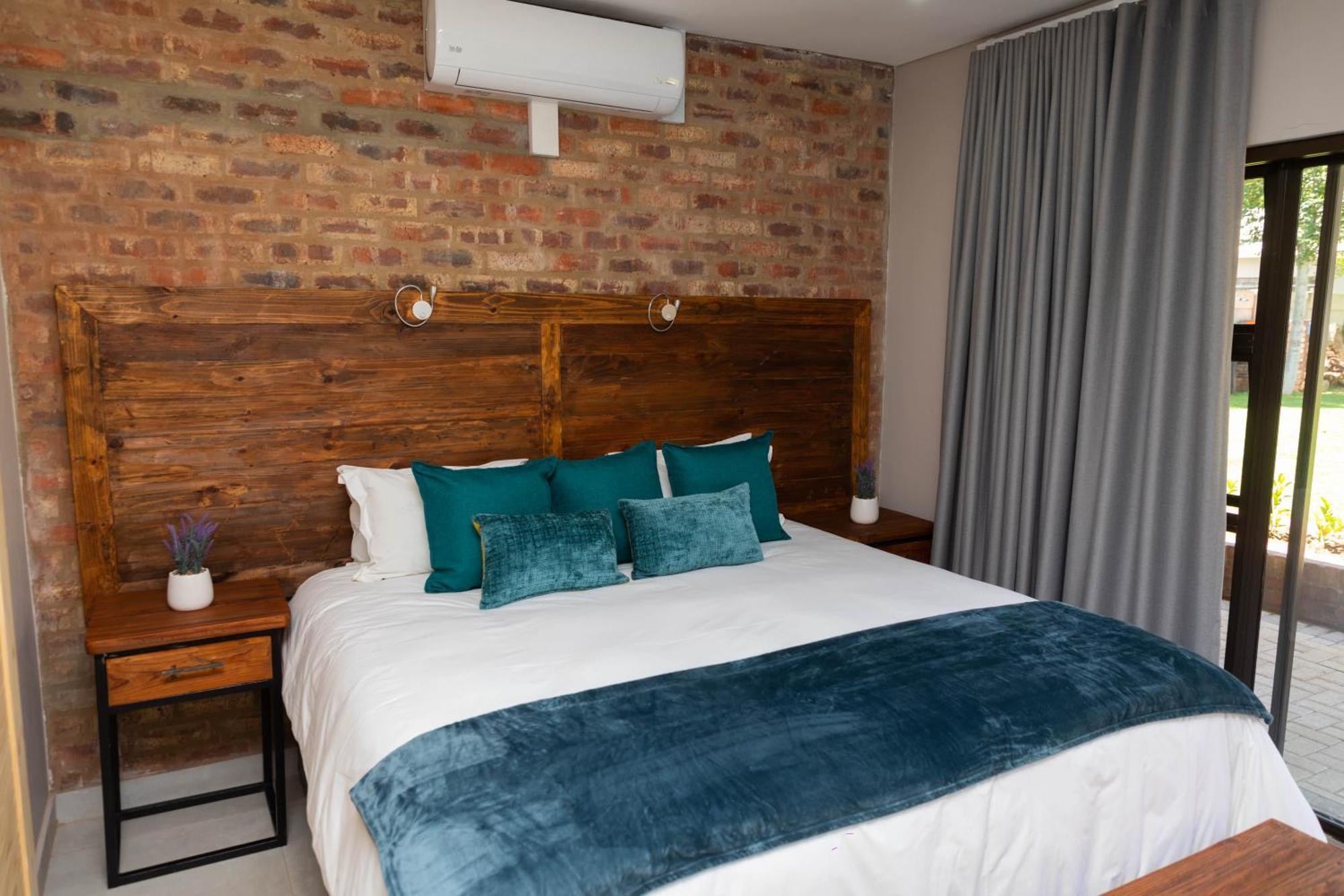 Opstal Gastehuis Potchefstroom Luaran gambar