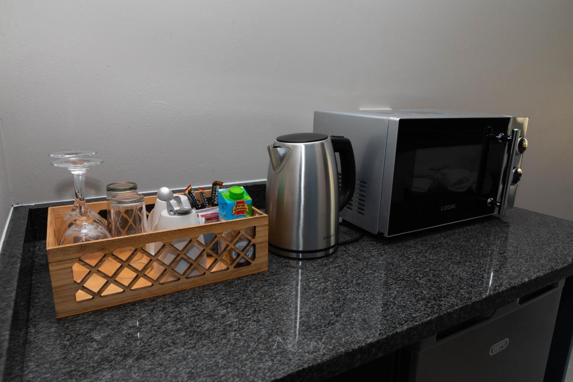 Opstal Gastehuis Potchefstroom Luaran gambar