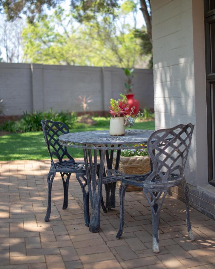 Opstal Gastehuis Potchefstroom Luaran gambar